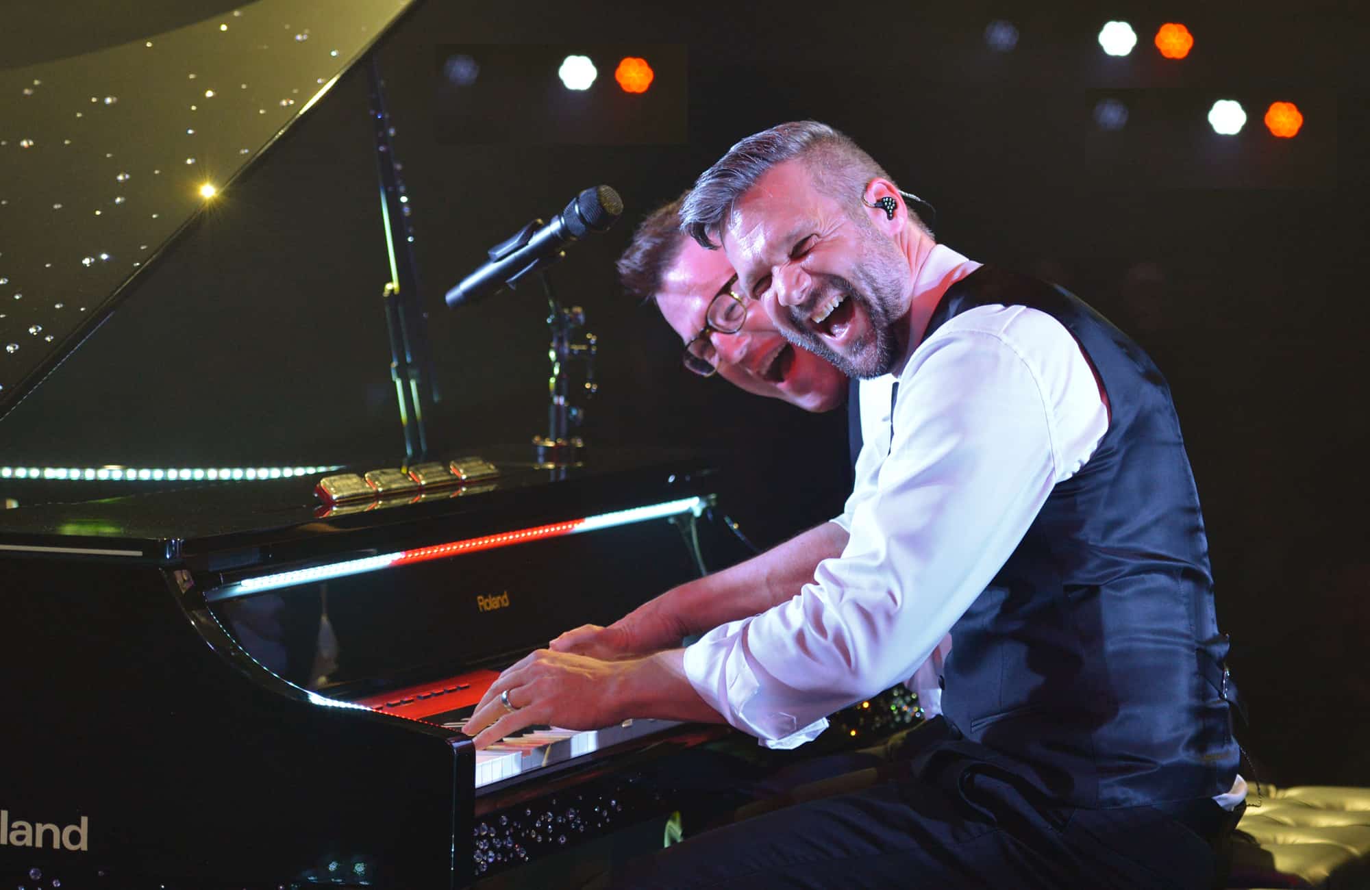 chrismike.ch_live2_300dpi